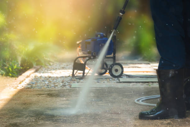 Best Gutter Cleaning  in Botkins, OH